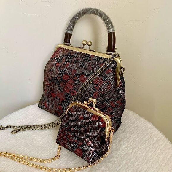 Handmade Genuine Sheepskin Floral Print, Wood Handle Bag & Small Clutch Set - Picture 8 of 16